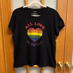 Torrid 4 Black Cotton T-Shirt